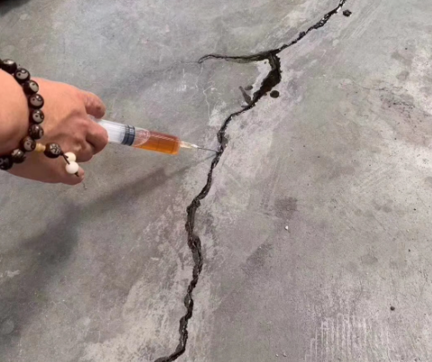 渝北混凝土裂缝修补技术详解​