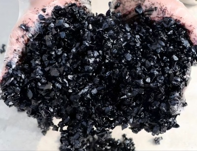 渝北沥青冷补料（沥青砂）的优势特点与施工流程解析